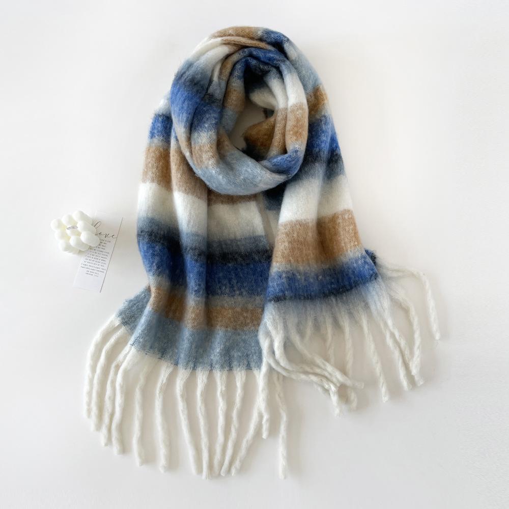 New simple solid color mohair scarf, thickened and warm in autumn and winter, versatile shawl, fluffy and large pulled scarf.