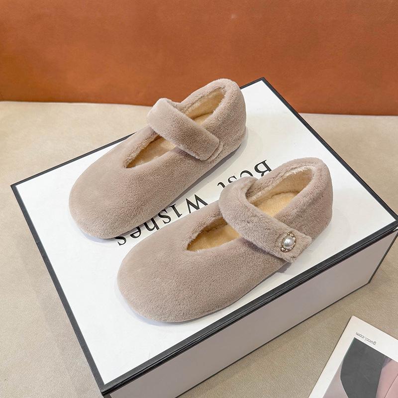 2025 Winter Girls' Furry Shoes: V-Neck Cotton Clogs with Fleece Lining, Soft Sole Moccasins, Warm Korean Style for Outdoor Wear