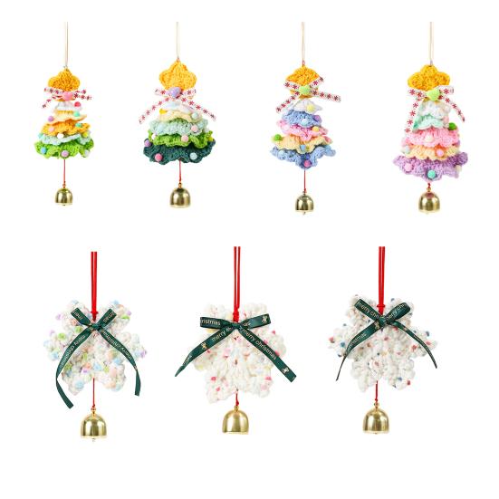 Christmas Crochet Pendant Snowflake Hanging Decoration Xmas Tree Ornament with Jingle Bell for Festive Home Living Room Decor