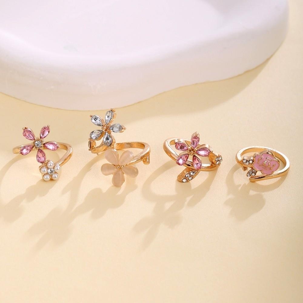 4 pcs Light Luxury Opening Finger Ring Crystal Finger Jewelry Rhinestone Flower Rings Party