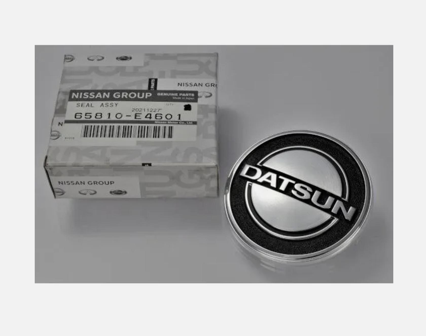 

Оригинальная эмблема Nissan OEM 70-73 240Z S30 на передний капот DATSUN 65810-E4601
