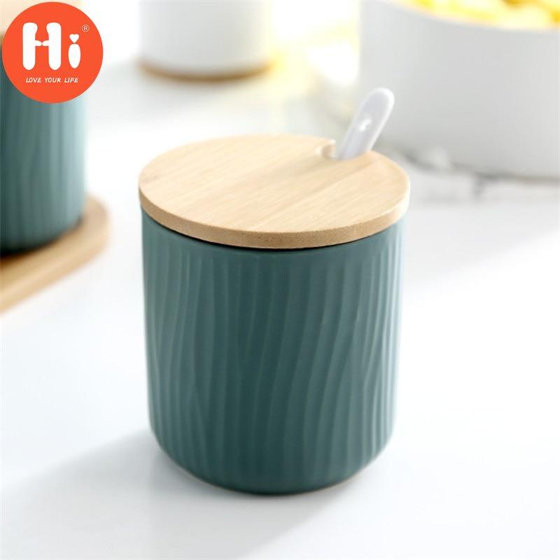 Hi Nordic Ceramic Spice Rack Seasoning Jar Kitchen Salt Pepper Storage Bottle with Cover and Spoon Set Creative Simple Condiment