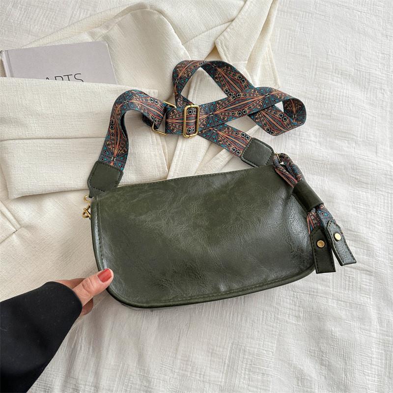 Chic Pu Leather Spring 2024 Crossbody Bag For Women With Spacious Design