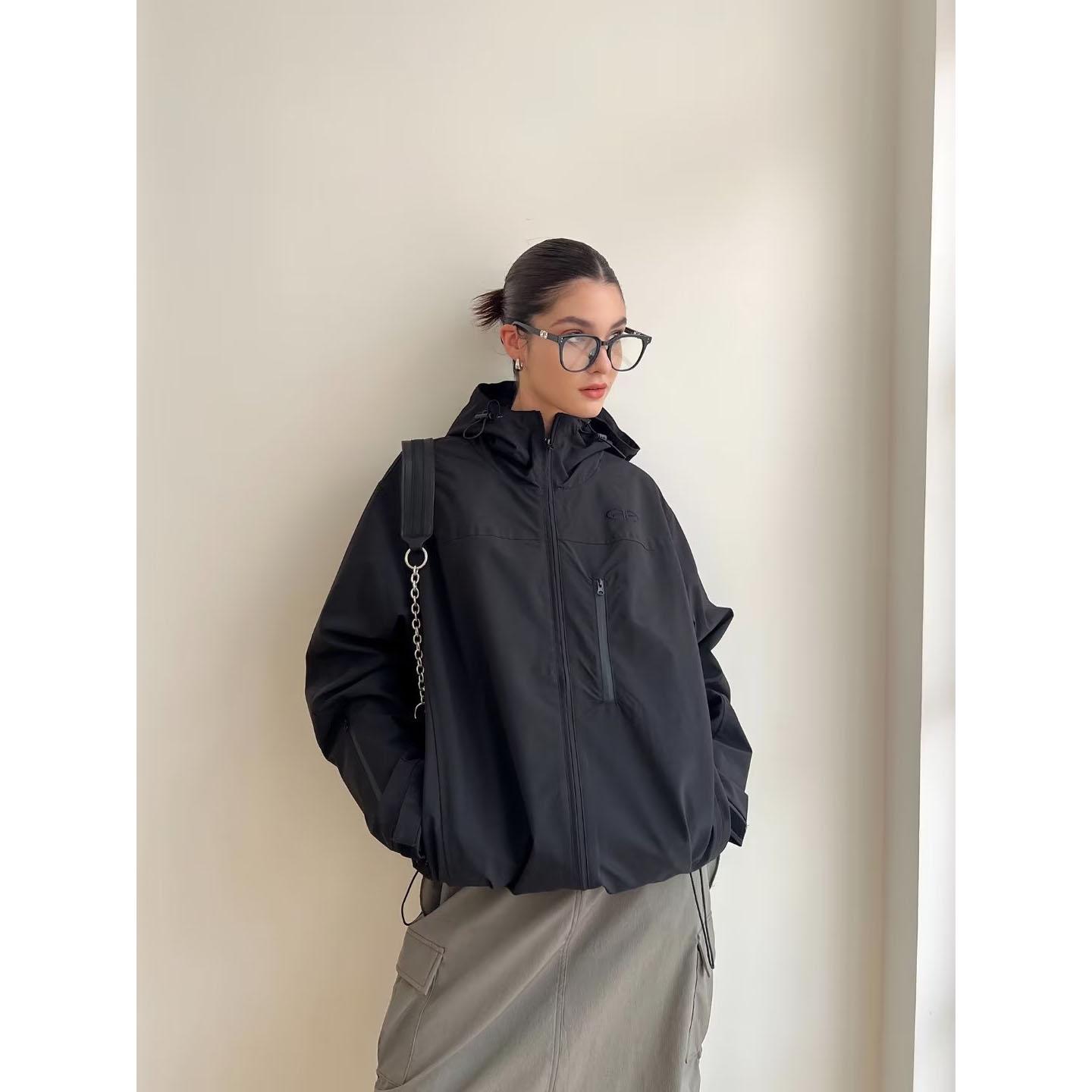 

Y2K винтажная ветровка куртка женская уличная верхняя одежда с капюшоном свободного покроя хип-хоп techwear пальто больших размеров S чёрный