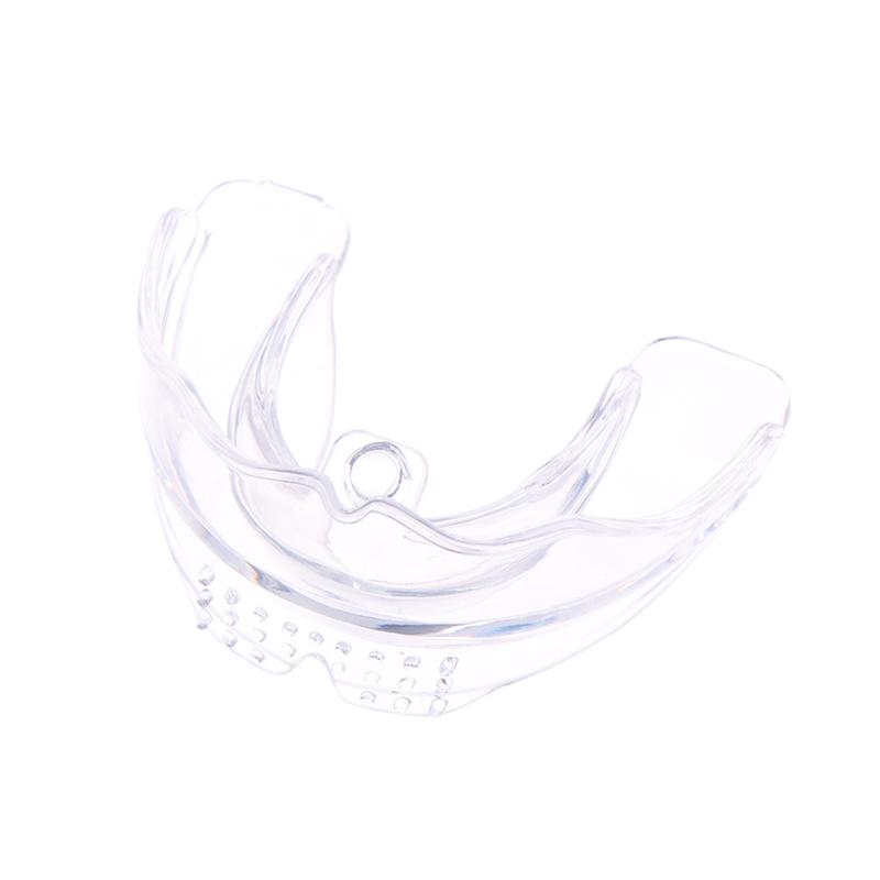 Ortodontická rovnátka Zubní rovnátka Smile Trenažér zarovnání zubů Instantní silikonový držák zubů Chránič úst Rovnátka na zuby Zásobník na zuby