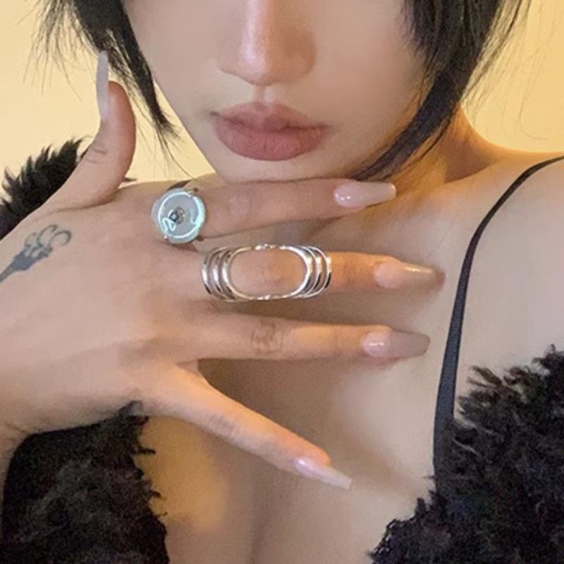 Trendy And Sophisticated Adjustable Copper Ring Featuring Vintage Spider Symbol For Women