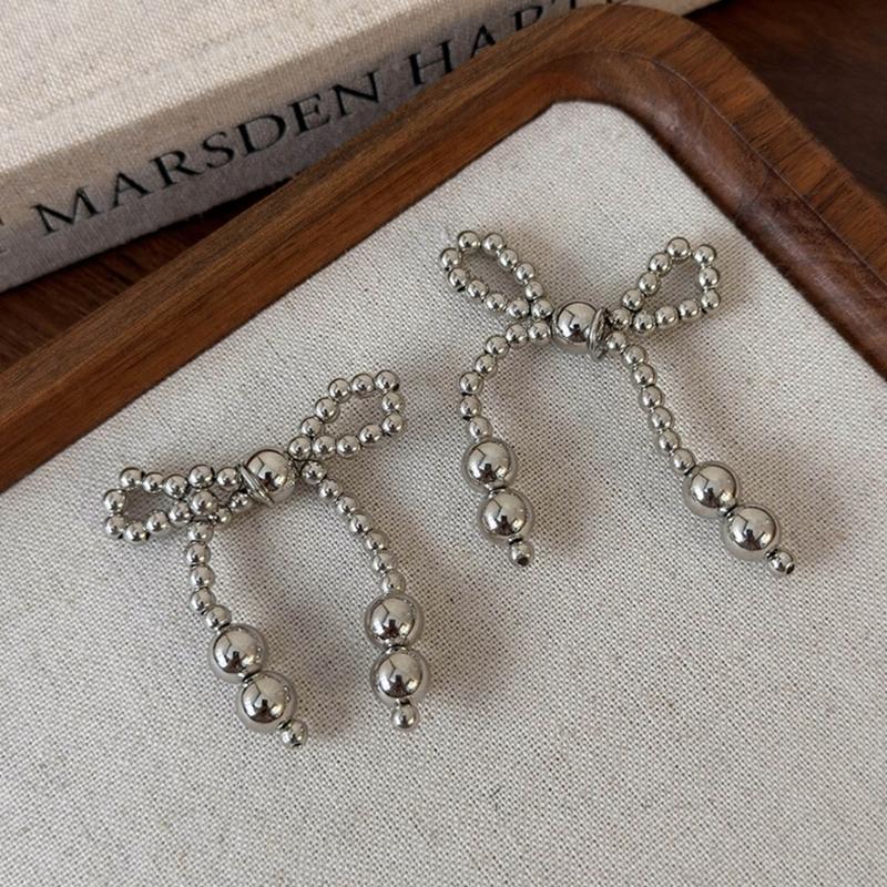 Elegant Pearls Bowknot Shoe Clips Charm Shoes Decoration Adjustable Sizes Fashion Accessory for Women's Footwear