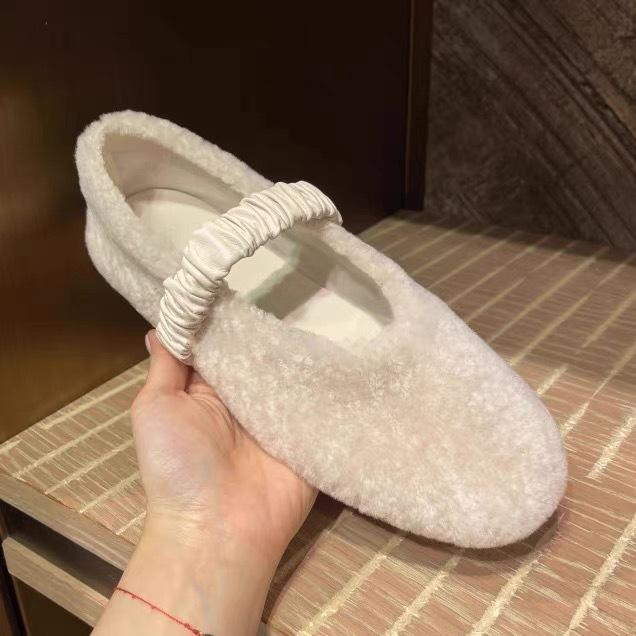 Sheepskin Version~ Gentle Wind Round Head Shallow Mouth Flat Bottom One Word with Mary Jane Shoes Fluffy Shoes Women's Winter Cotton Shoes Single Shoe