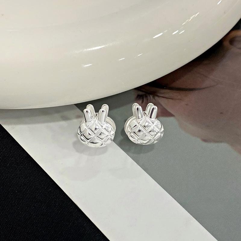 Ins Style Diamond Checkered Rabbit Ear Buttons for Women Cute Personality Retro Sweet Cool Ear Decoration