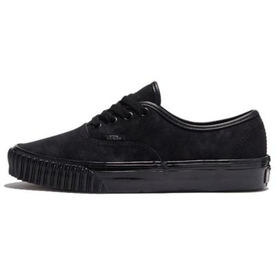 Low Top Skateboard Shoes Unisex Black Sneakers VN0A2Z3ZBMA1