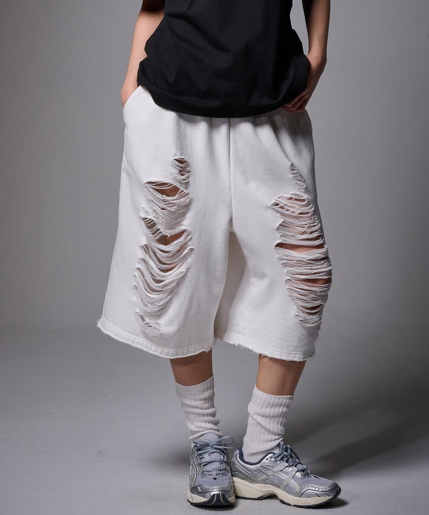 Peideomeonteu Bermuda Scratch Damage Shorts (Grey)