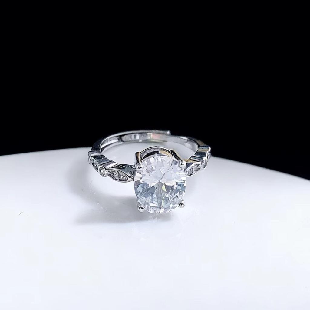 Imitation 8 * 10 Oval Natural Amethyst Purple Diamond Colored Treasure Ring High Texture Zircon Ring