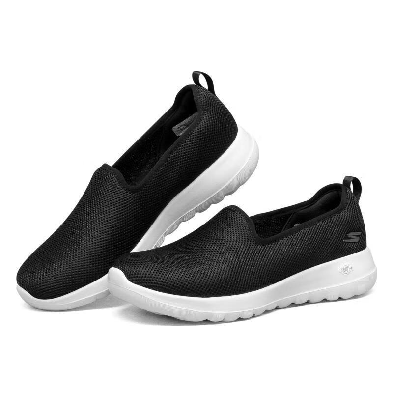 Skechers Women s Mesh Walking Shoes