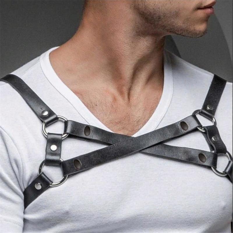 Sexy Punk Chest Harness Belt, Sex Restrain Chest Bandage Adjustable Chest Belt with Buckle Rings for Nightclub Cosplay