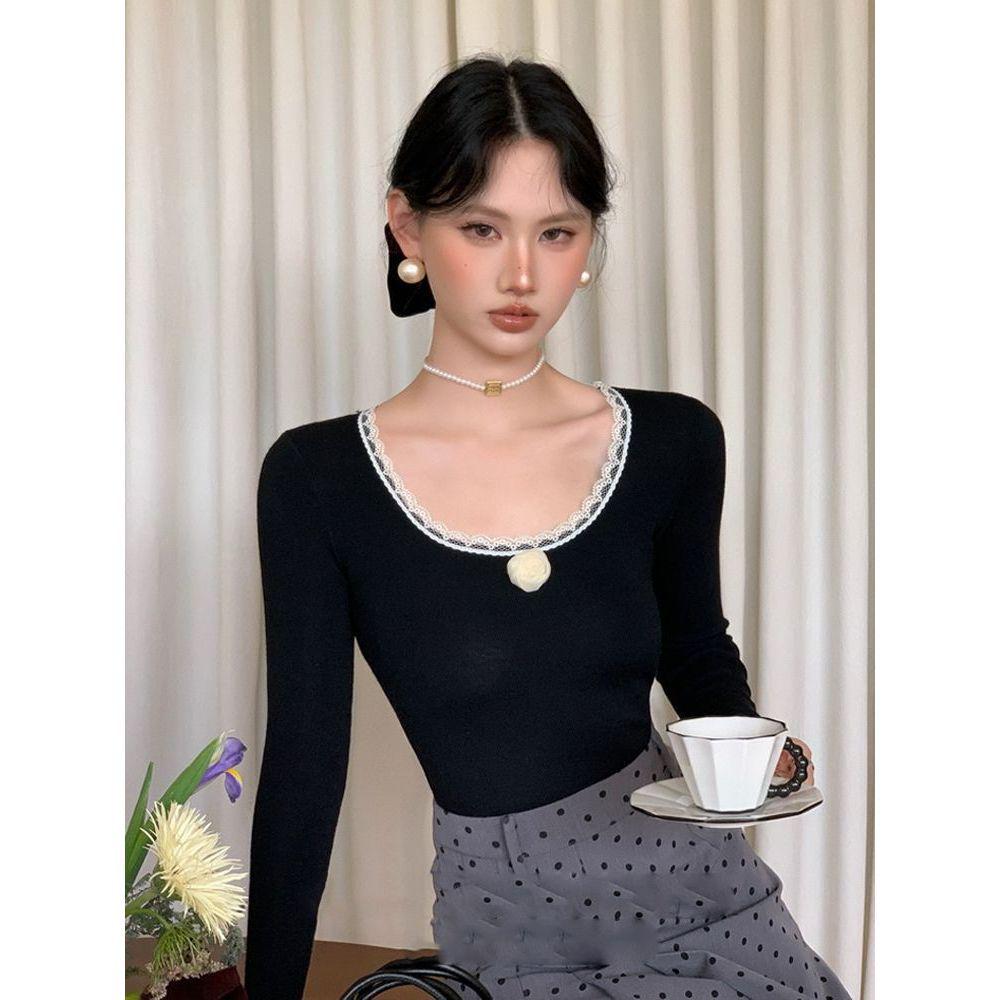

Lace-Trimmed Floral Knit Slim-Fit Sweater for Women One Size