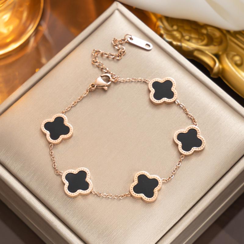 Non-Fading Rose Gold 18K Four-Leaf Clover Bracelet with Diamond Accent – European & American Style Charm Jewelry