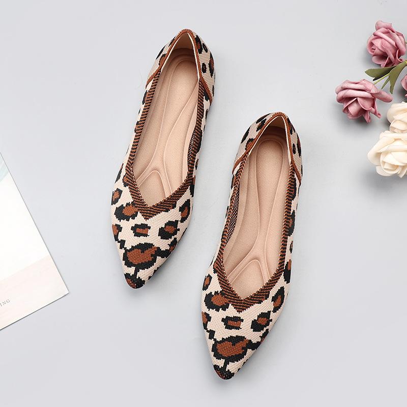 Spring and autumn flying knitting single shoes Doudou shoes flat bottom women's floating shoes boat shoes pregnant women knitted flying thread