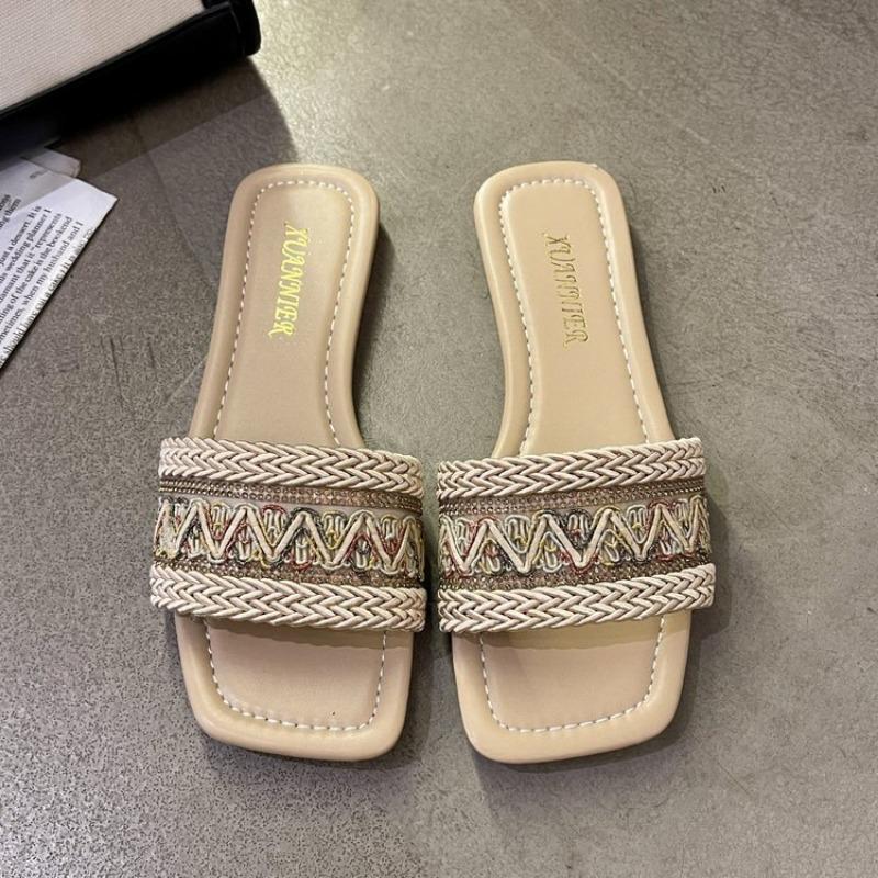 Large Size One-word Slippers Women's Outer Wear Summer New Seaside Beach Flat-bottom Embroidered Sandals Women's Shoes