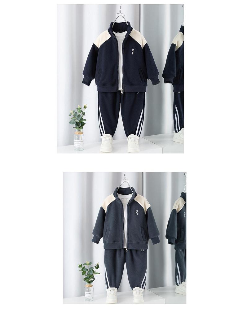 Zestaw sportowy dwuczęściowy dla chłopców na zimę, z podszewką z polaru, 2025