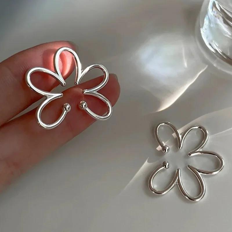 1PC Trendy Creative Hollow Flower Ear Cuff Exaggerated Fake Pierced Earring Ear Bone Clip for Women Girls Aesthetic Jewelry Gift