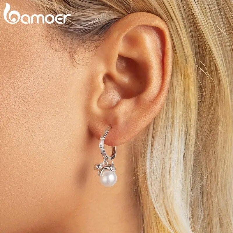 BAMOER 925 Sterling Silver High-quality Shell Pearl Ear Buckles Cute Kitty Hoop Earrings for Women Birthday Gift Fine Jewelry