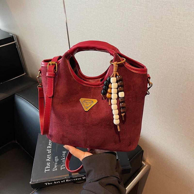 Suede Bag Women's Autumn and Winter Casual Matte Retro Messenger Bag Premium Bucket Bag