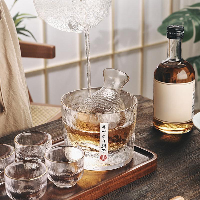 Japanese Glass Bar Sets Sake Pot Sake Set Wine Dispenser Chinese Baijiu Soju Shot Whisky Glass Flask Barware Gift Wine Decanter