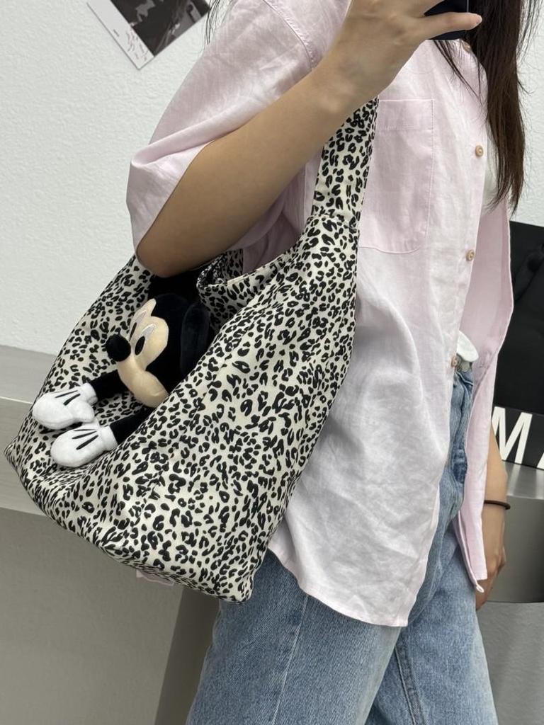Trendy Leopard Print Mickey Tote: Fashionable, Large Capacity, Cute & Stylish Women's Shoulder Bag