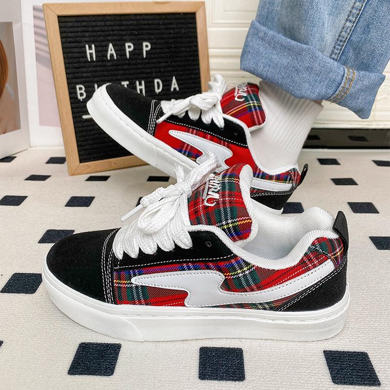 Couple 22 Spring and Summer New Skateboard Shoes Casual Retro Thick Baseplate Shoes Niche Non-collision Sports Trendy Shoes
