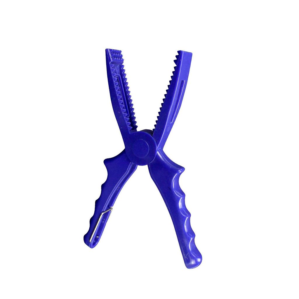 Dingliang Plastic Fish & Lure Gripper Pliers: Convenient Lip Grip Tool for Fishing