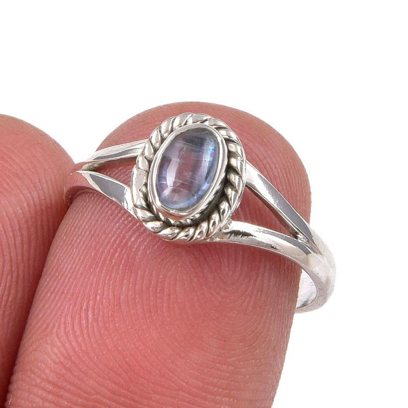 

Natural Kyanite Gemstone Handmade 925 Sterling Silver Jewelry Ring Size 7 O5T06
