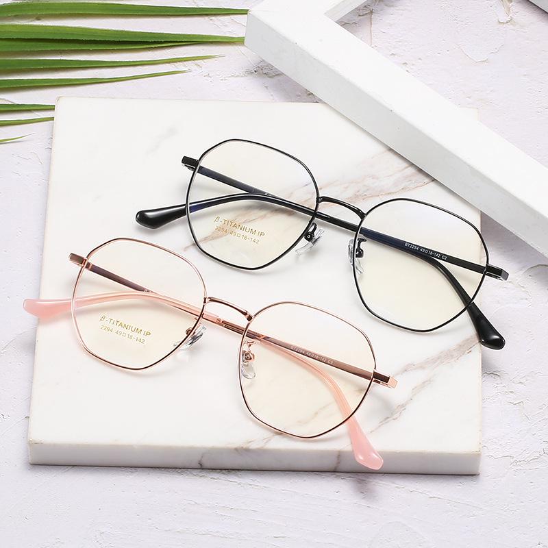 Black Full Frame Anti-Blue Light Prescription Glasses for Myopia - Unisex, Round Face.