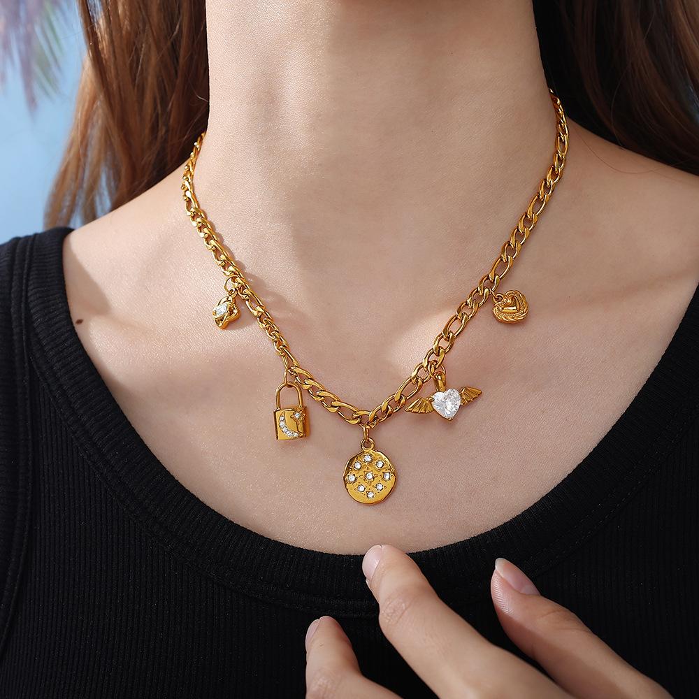Yori 2Pcs Fashionable Retro Bohemian Style DIY Heart and Flower Pendant Accessories for Handmade Jewelry Making Design