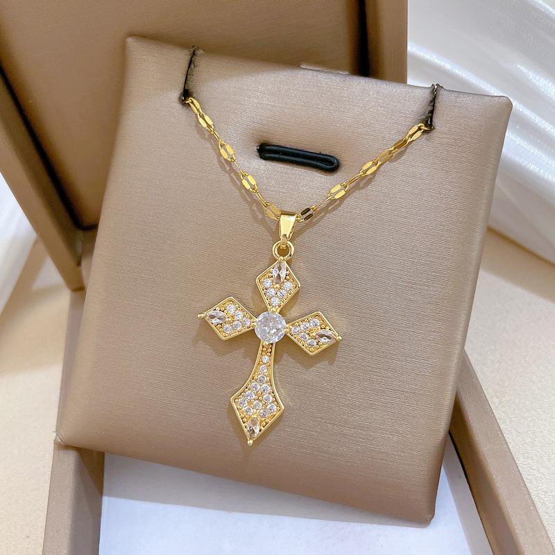 Acero de Titanio, Cruz de Diamante Completo Ligera Lujosa Temperamento Preciosa Cadena de Clavícula Versátil Femenina Collar de Diamante Completo Acero de Titanio