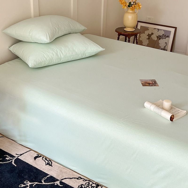 Minimalist Solid Color Thick Bed Sheet For Household Student Dormitory Single Bed