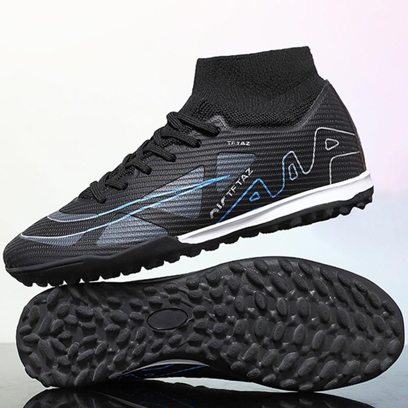 

A pair of shipped fly-woven football shoes men s high-top long-stapled broken-nail grass training shoes 45