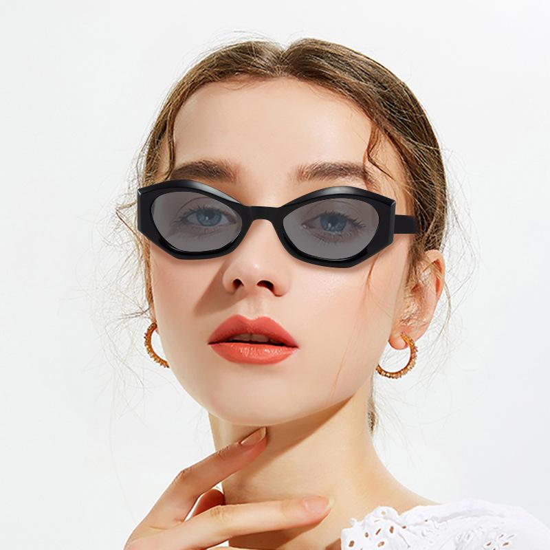 European and N Cat-eye Sunglasses Fashionable Diamond Cut Sunglasses Men and Women Holiday Travel Beach Glasses