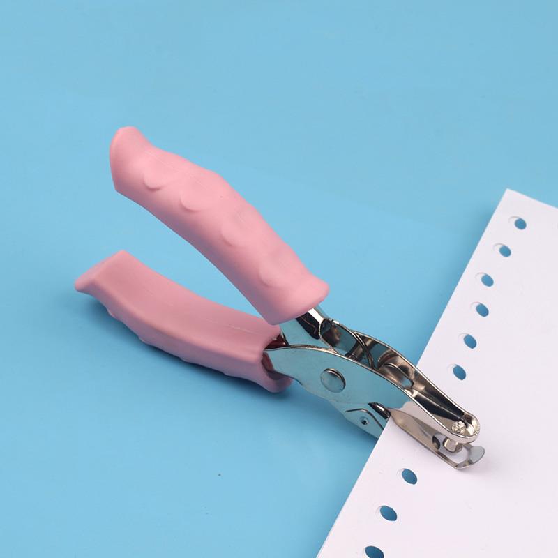 

Ручной дырокол с отверстием 1,5-6 мм, в форме сердца/круга/звезды, подходит для бумаги формата А4/поздравительных открыток/тонкого листа железа/резака для скрапбукинга