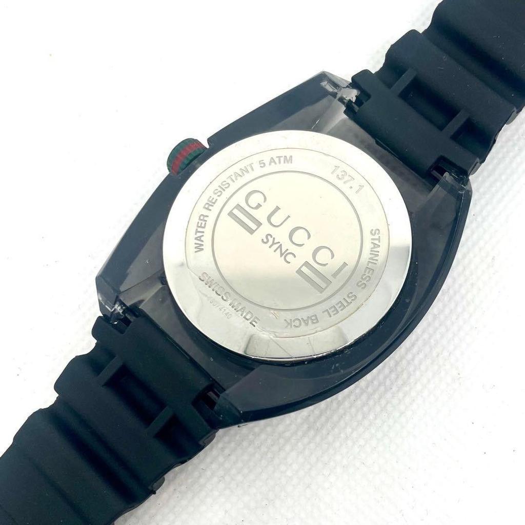 Used GUCCI SYNC men's watch, working item, new battery, brand new strap replaced