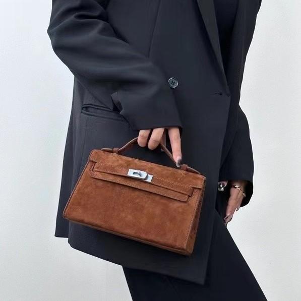 A Generation Of Sheepskin Lambskin Bag Real Leather Women's Bag Retro Cowhide Single Shoulder  Bag Handheld Small Bag