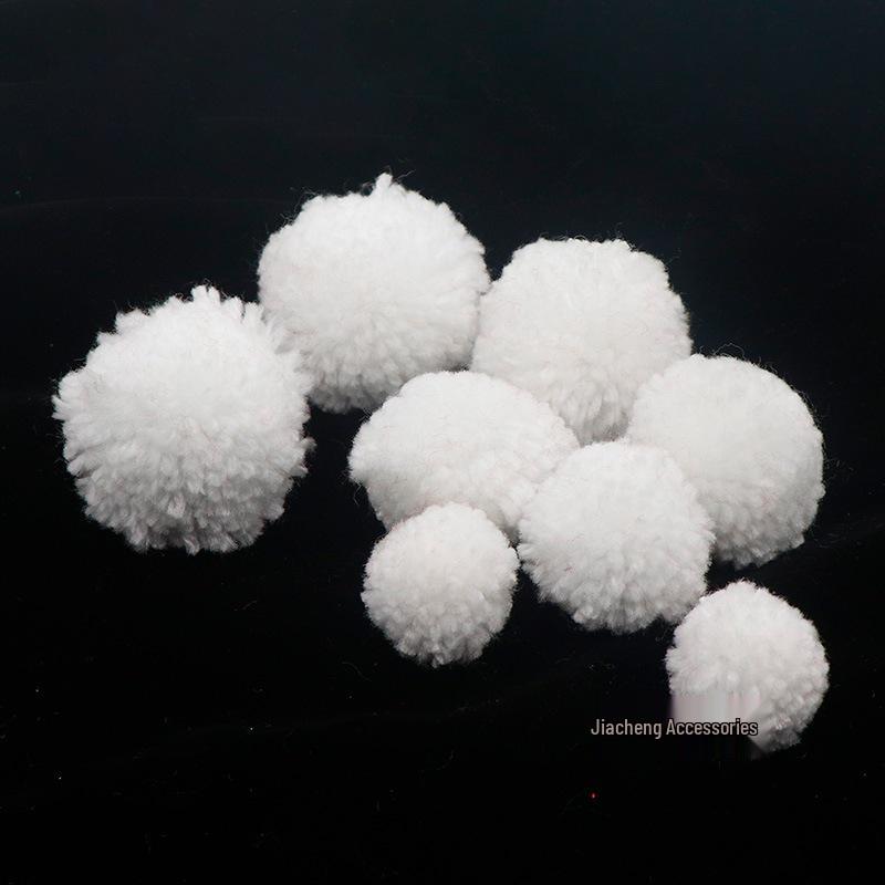 Multi-Color Yarn Pompom - Christmas Clothing & Jewelry Accessories (3-6CM)
