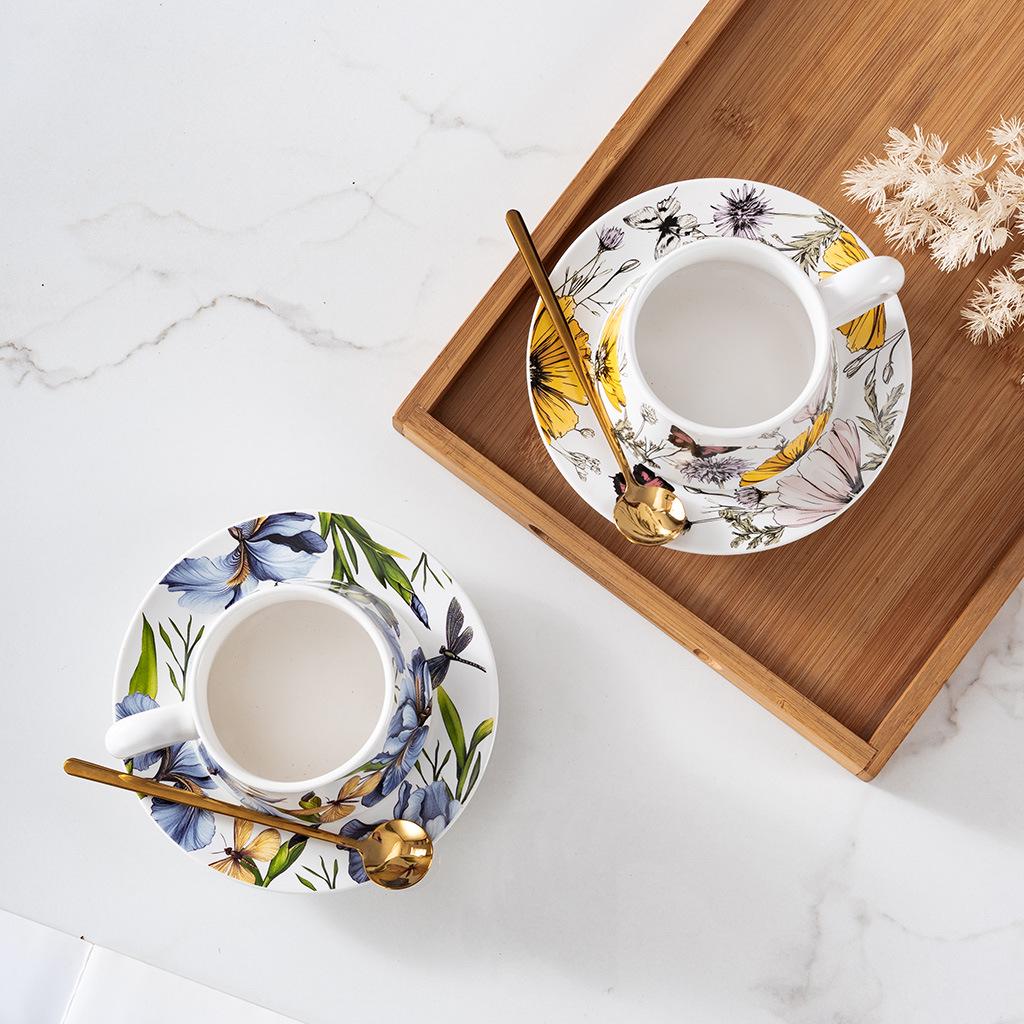 Prosperous Flowers Ceramic Tea & Coffee Cup Set - Luxurious Cup and Saucer Gift Box Souvenir
