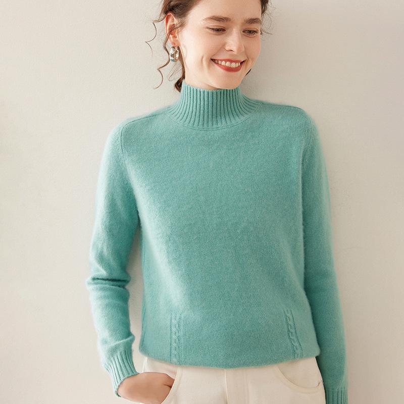 Women's Cashmere Knit Long Sleeve Base Layer - Soft, Warm, and Skin-Friendly for Autumn/Winter