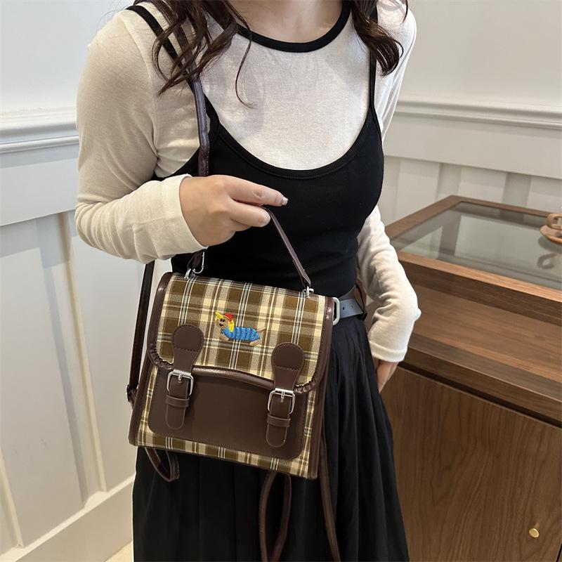 Fashion Retro and Beautiful Backpack for Women 2025 New College Style Small Backpack Casual Work Commute Small Square Bag No