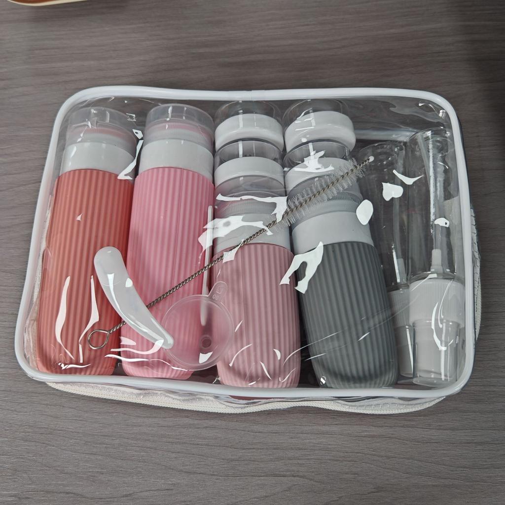 16Pcs Silicone Travel Bottles Set Leak Proof Squeezable Toiletries Containers Refillable Tubes Cosmetic Bags