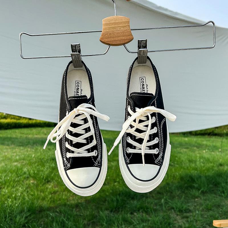 Demi-pantoufles, chaussures en toile, petites chaussures polyvalentes en tableau blanc pour étudiantes, chaussures décontractées coréennes d'été, chaussures en toile à la mode