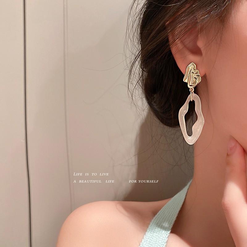 Silver Needle Irregular Pearl Earrings Korea Dongdaemun Ins Style Design Stud Earrings Retro Earrings