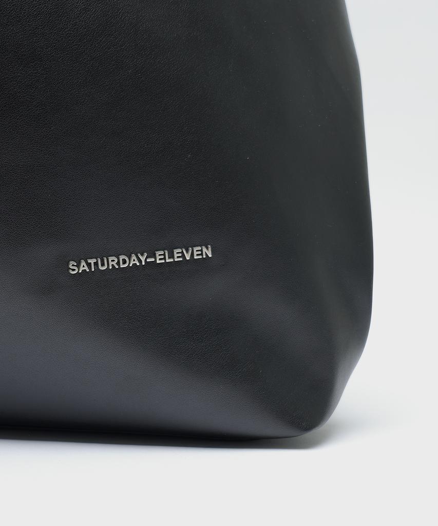 Saturday Eleven No.51 Brooklyn Shoulder Bag _ Black