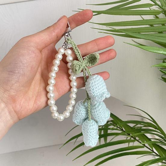 Keychain Pendant Tulip Flower Design Handwoven Yarn Crochet Key Chain Adjustable Rearview Mirror Hanging Car Decoration