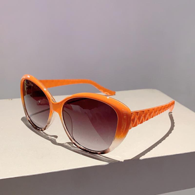 

KAMMPT Oval Cat Eye Ins Sunglasses for Women Vintage Classic Personalized Men Sun Glasses Trend Brand Design Shades Eyewear without case